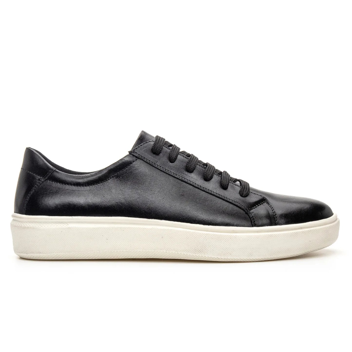 Casual Leather Trainer with Black Laces